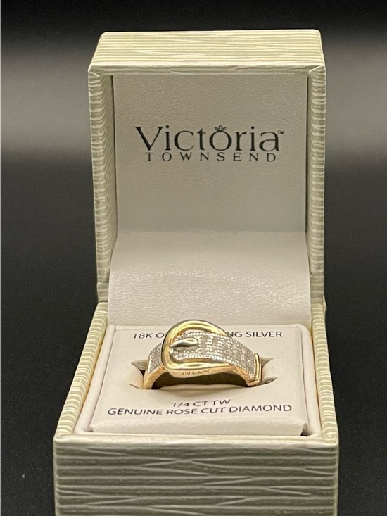 Jewelry - NWT Victoria Townsend 18k gold over .925 SS diamond buckle ring size 8